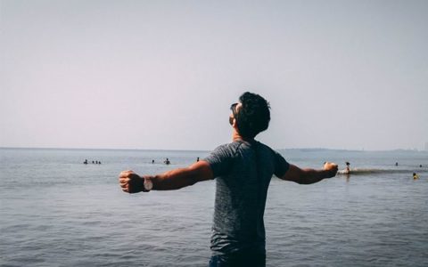 越是抗拒的，越会持续存在